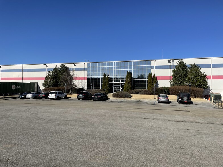 Primary Photo Of 1532 Midfield Industrial Blvd, Birmingham Distribution For Lease