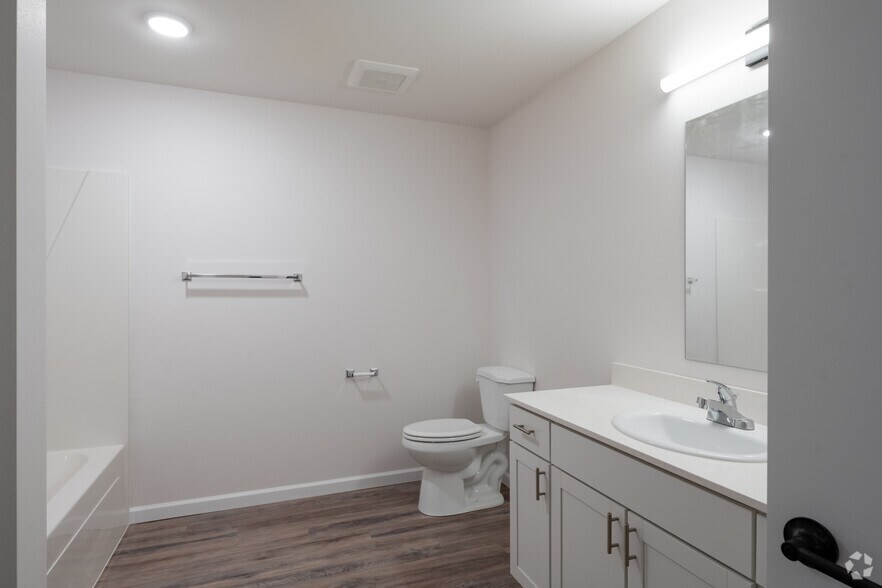 More Photos Of 120 Water St NW, Olympia Apartments For Lease