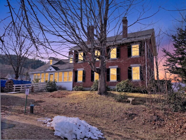 More Photos Of 15 Depot St, Rumney General Retail For Sale