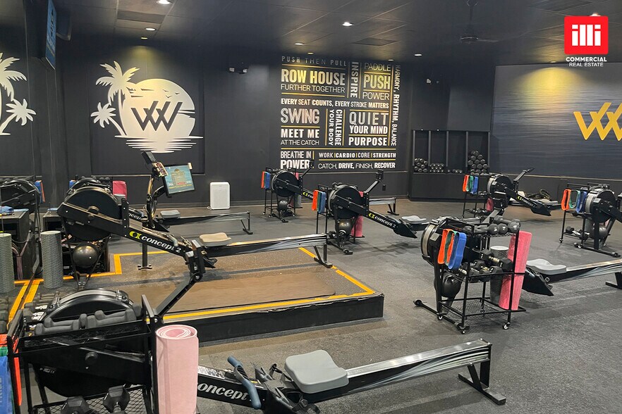 More Photos Of 14396 Ventura Blvd, Sherman Oaks Health Club For Lease