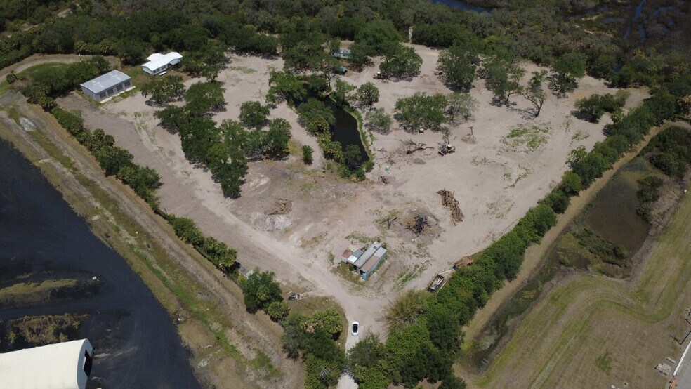 More Photos Of 5960 Jensen Rd, Tampa Land For Lease