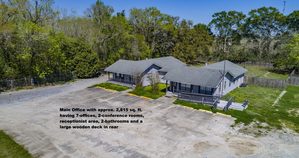 More Photos Of 4703 S Lewis St, New Iberia Warehouse For Lease