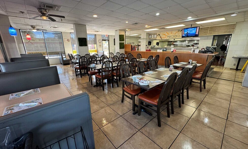 More Photos Of 1700 S Missouri Ave, Clearwater Restaurant For Sale