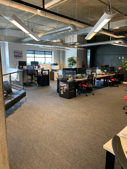 More Photos Of 310 W Michigan St, Indianapolis Apartments For Lease