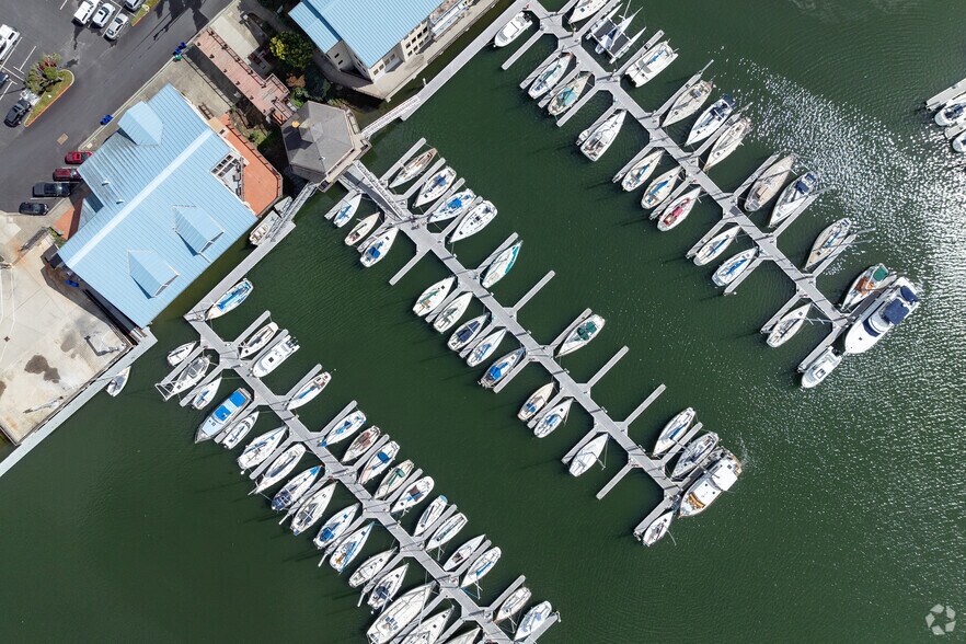 More Photos Of 1160 Brickyard Cove Rd, Richmond Unknown For Lease