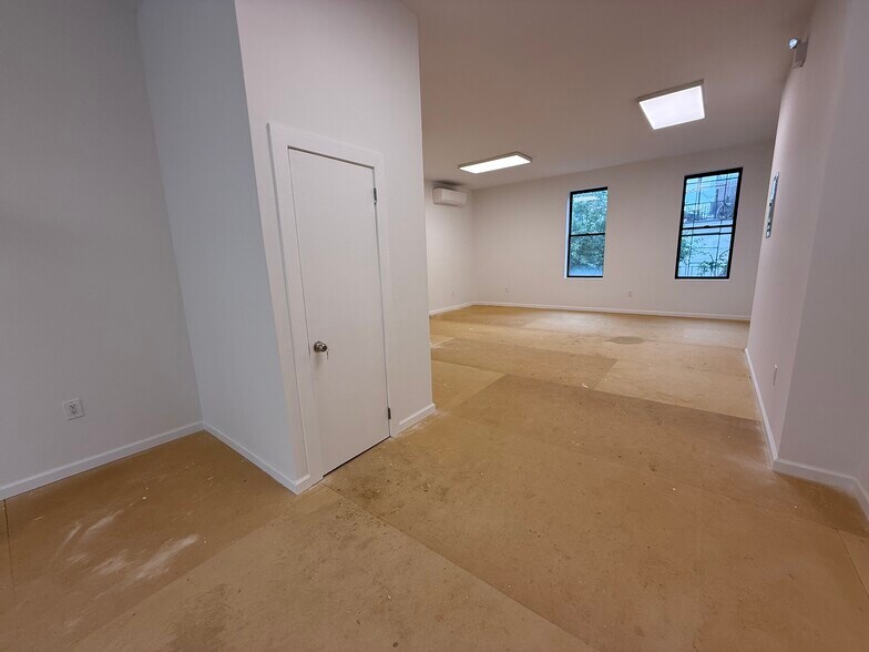 More Photos Of 319 Court St, Brooklyn Storefront Retail Residential For Lease