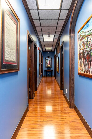 More Photos Of 535 Wellington Way, Lexington Medical For Sale