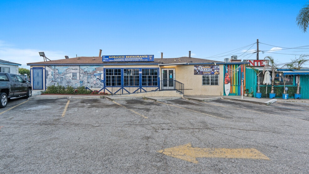 Primary Photo Of 10016-10024 S Inglewood Ave, Inglewood Freestanding For Sale
