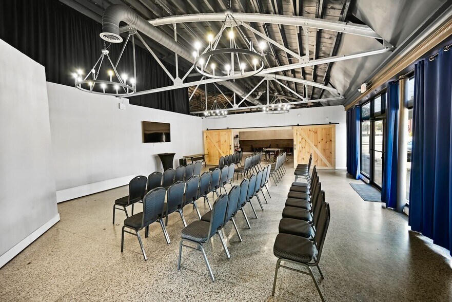 More Photos Of 3418 Dogwood Dr, Hapeville Religious Facility For Sale