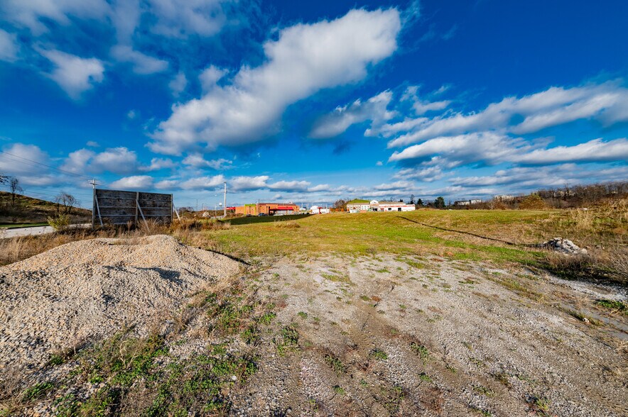 More Photos Of Gantzer Ridge Rd, Triadelphia Land For Sale