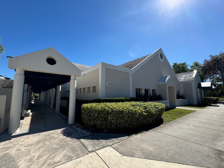 More Photos Of 7800 SW 87th Ave, Miami Unknown For Lease