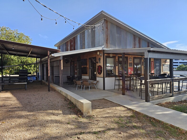 More Photos Of 8222 Wurzbach Rd, San Antonio Medical For Sale