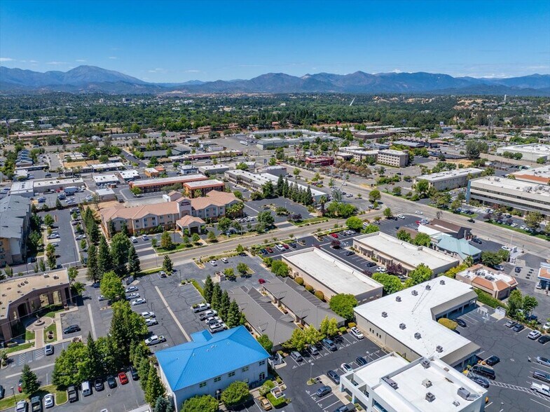 More Photos Of 2155 Larkspur Ln, Redding Office For Sale