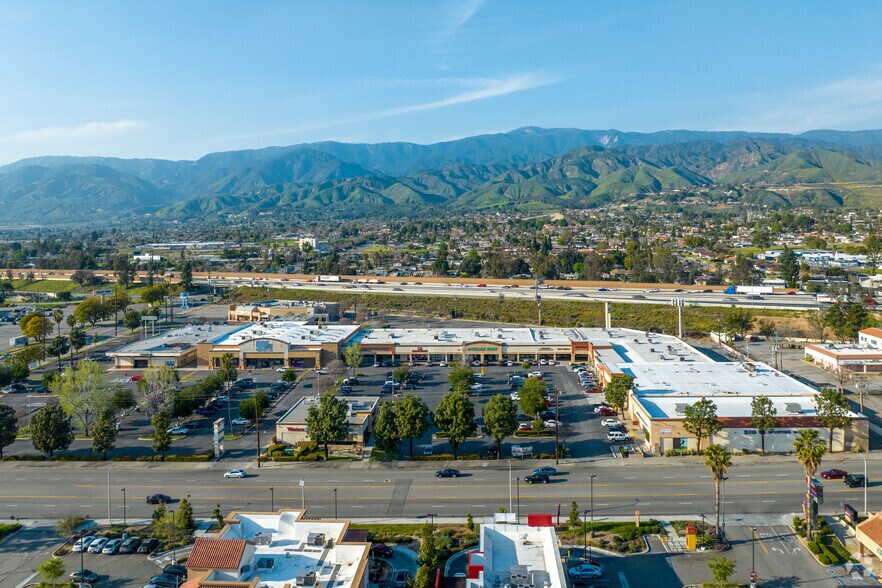 More Photos Of 2028-2150 E Highland Ave, San Bernardino Storefront For Sale