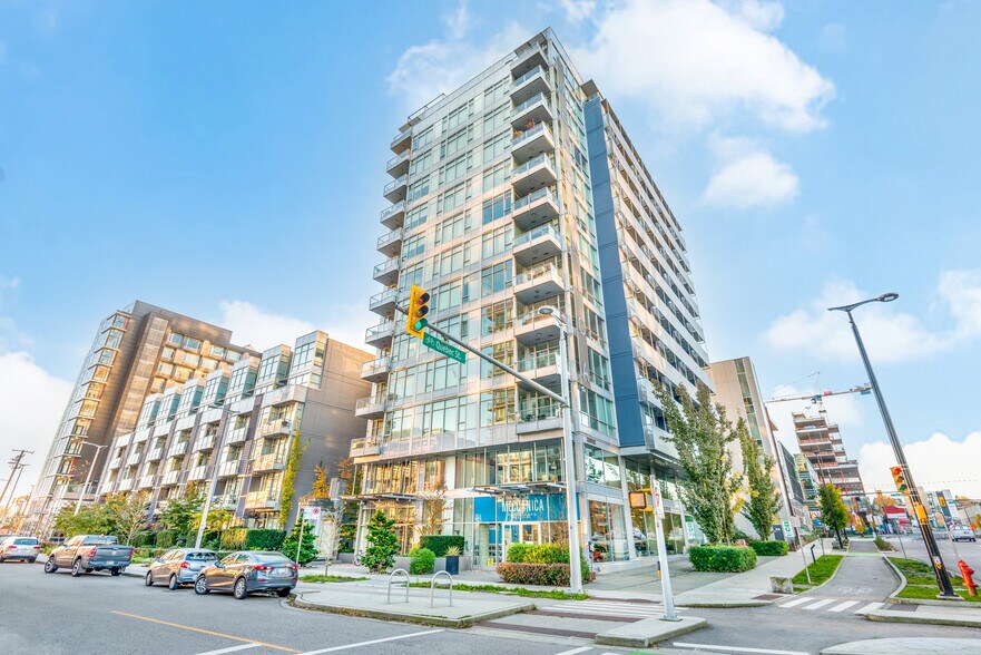 Primary Photo Of 102 1st Av, Vancouver Apartments For Lease