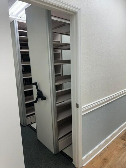 More Photos Of 2841 Tamiami Trl, Port Charlotte Medical For Sale