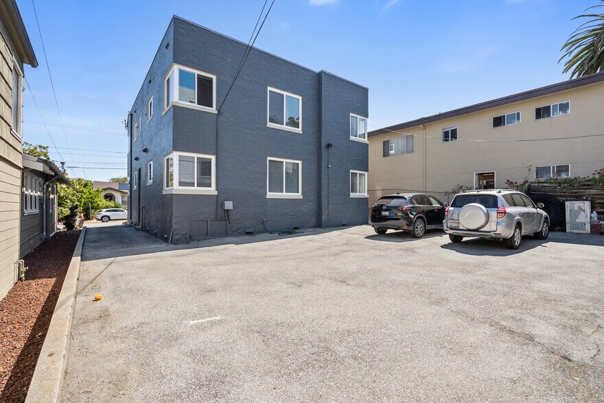 More Photos Of 1217 Capuchino Ave, Burlingame Apartments For Sale