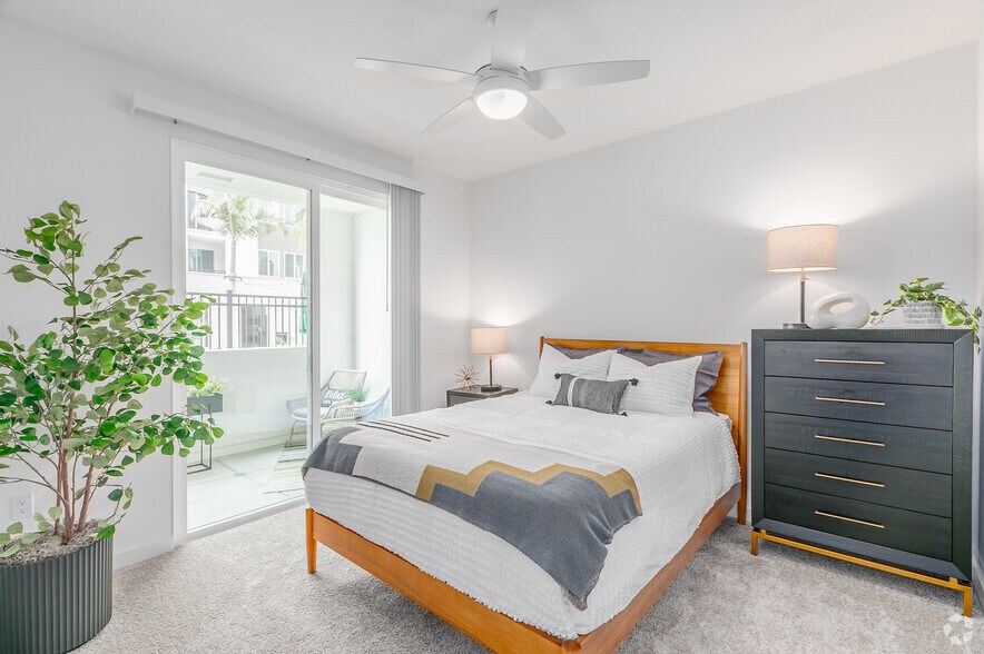 More Photos Of 1445 Town Center Dr, Chula Vista Apartments For Lease