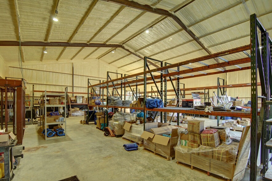 More Photos Of 4262 Burleson Retta Rd, Burleson Flex For Sale