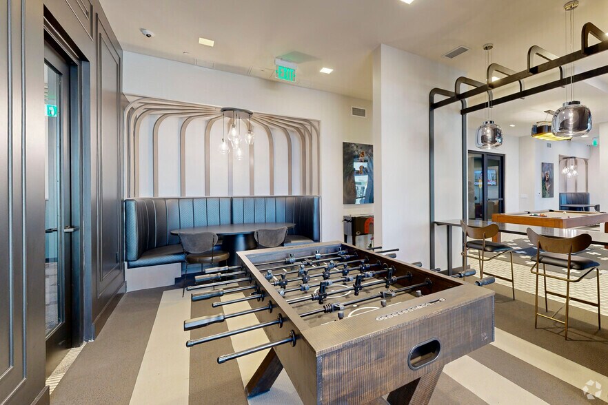 More Photos Of 2600 Wewatta way, Denver Apartments For Lease