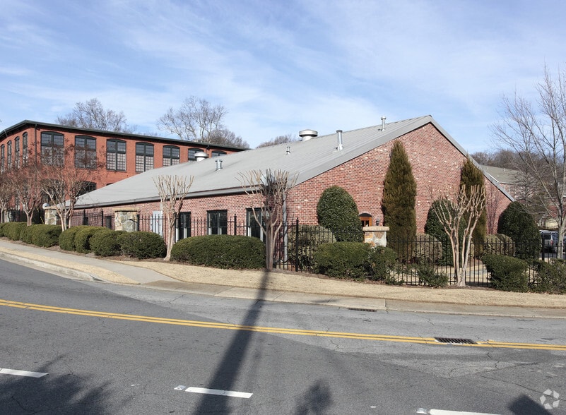 More Photos Of 472 N Sessions St, Marietta Medical For Sale