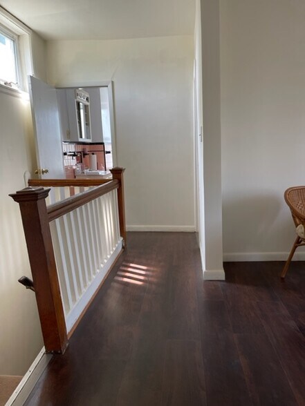 More Photos Of 6 E Camden Ave, Moorestown Storefront Retail Residential For Sale