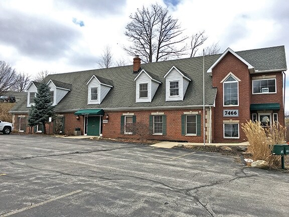 More Photos Of 7466 Auburn Rd, Concord Twp Loft Creative Space For Lease