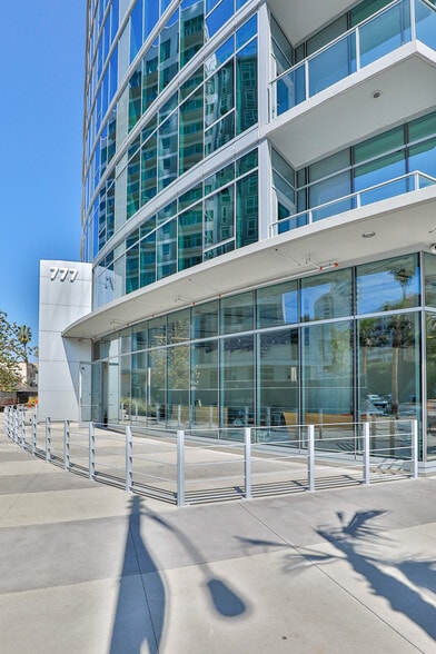 More Photos Of 777 E Ocean Blvd, Long Beach Apartments For Lease