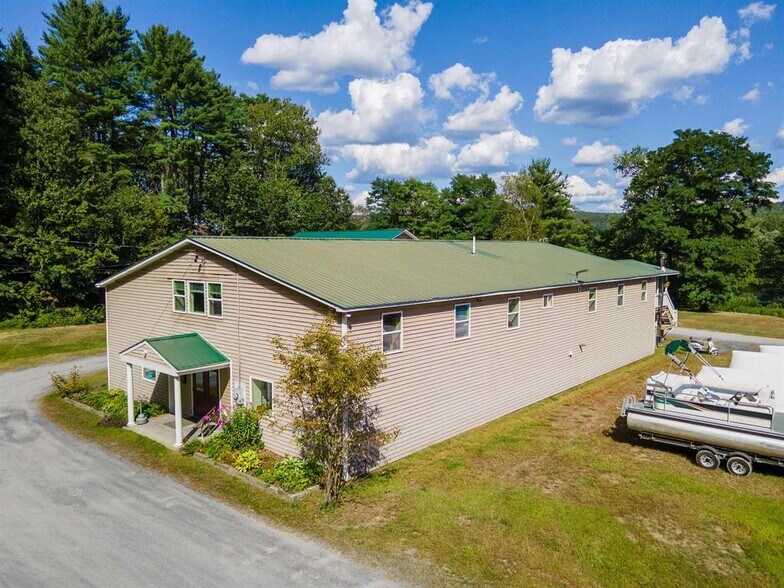 More Photos Of 225 Missing Link Rd, Bellows Falls Specialty For Sale