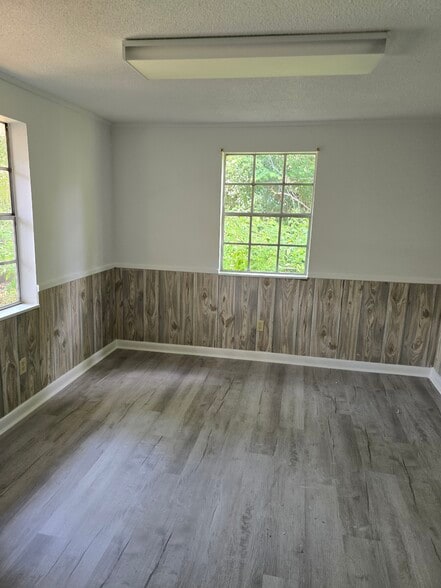 More Photos Of 130 Clay St, Hinesville Religious Facility For Sale