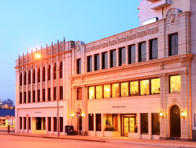 More Photos Of 610-616 S Main St, Tulsa Office For Lease