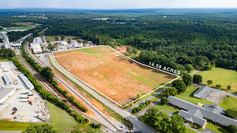 More Photos Of 433 U.S. 41, Forsyth Land For Sale