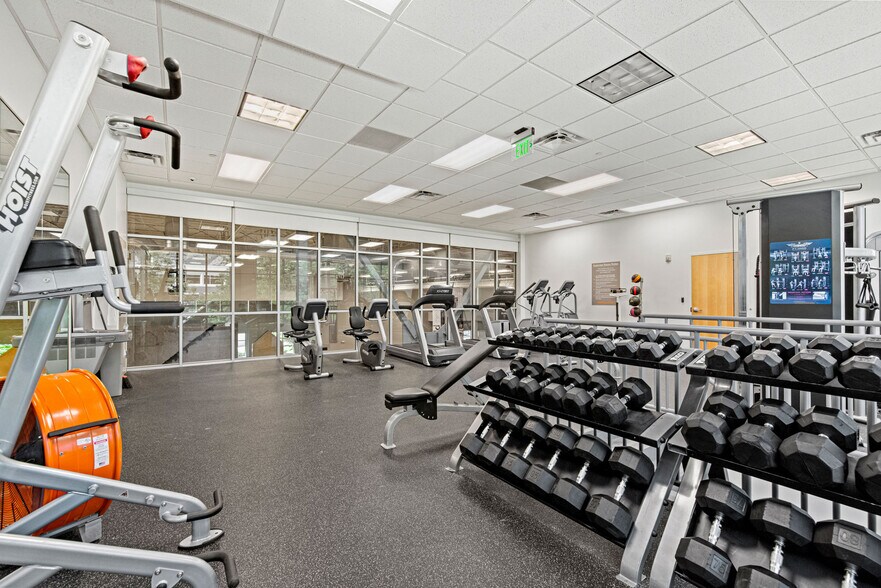 More Photos Of 4931 N 300 W, Provo Office For Lease
