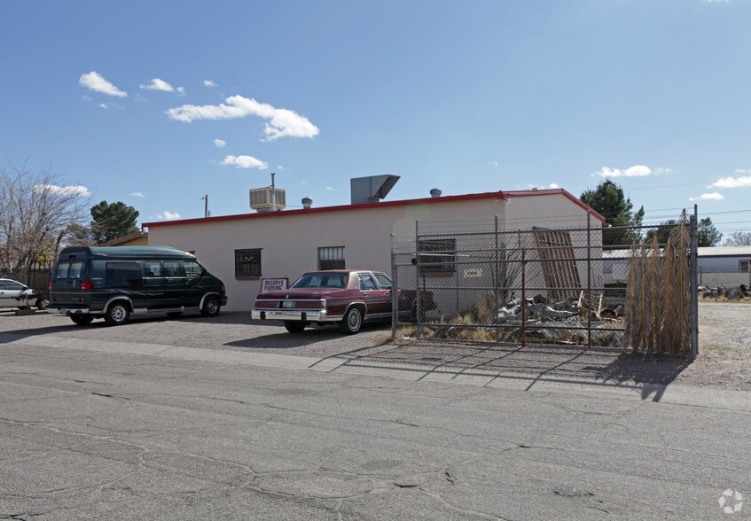 More Photos Of 1020-1022 E Calle Antonia, Tucson Auto Repair For Sale