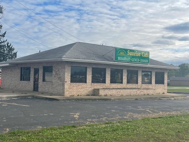 More Photos Of 3020 Harrisburg Ave NE, Canton Restaurant For Sale