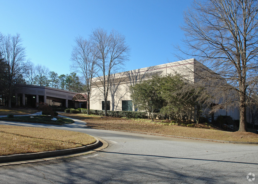 Primary Photo Of 5125 Peachtree Industrial Blvd, Peachtree Corners Distribution For Lease