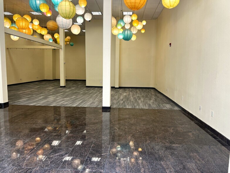 More Photos Of 21-25 Post St, San Jose Storefront Retail Office For Lease