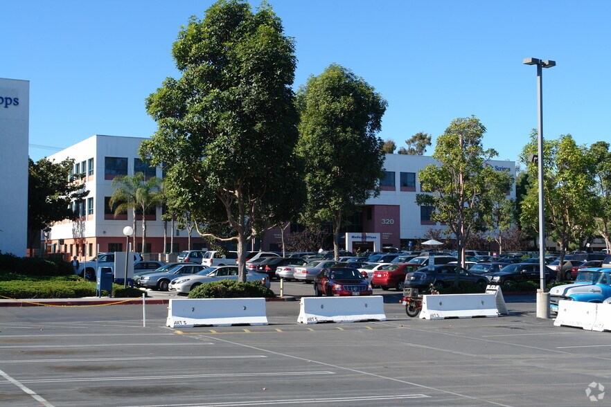 More Photos Of 310 Santa Fe Dr, Encinitas Unknown For Lease