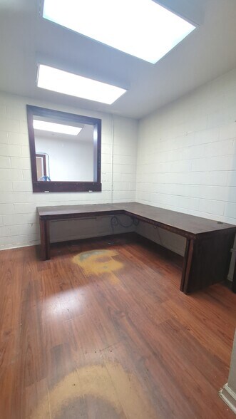 More Photos Of 1440 N Dorgenois St, New Orleans Freestanding For Lease