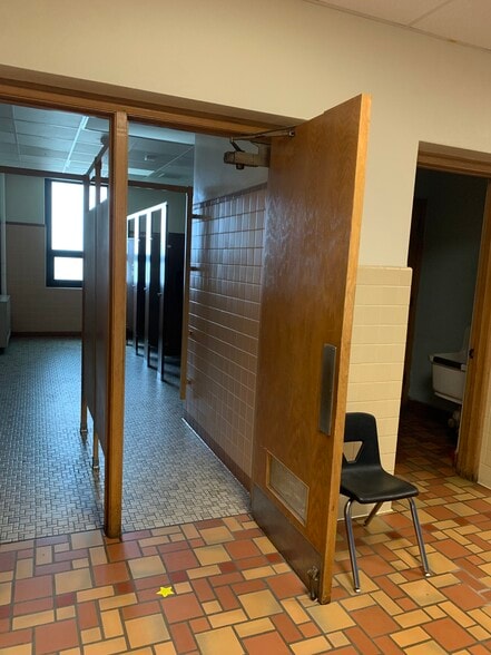 More Photos Of 615 Ethel Ave, Green Bay Schools For Sale