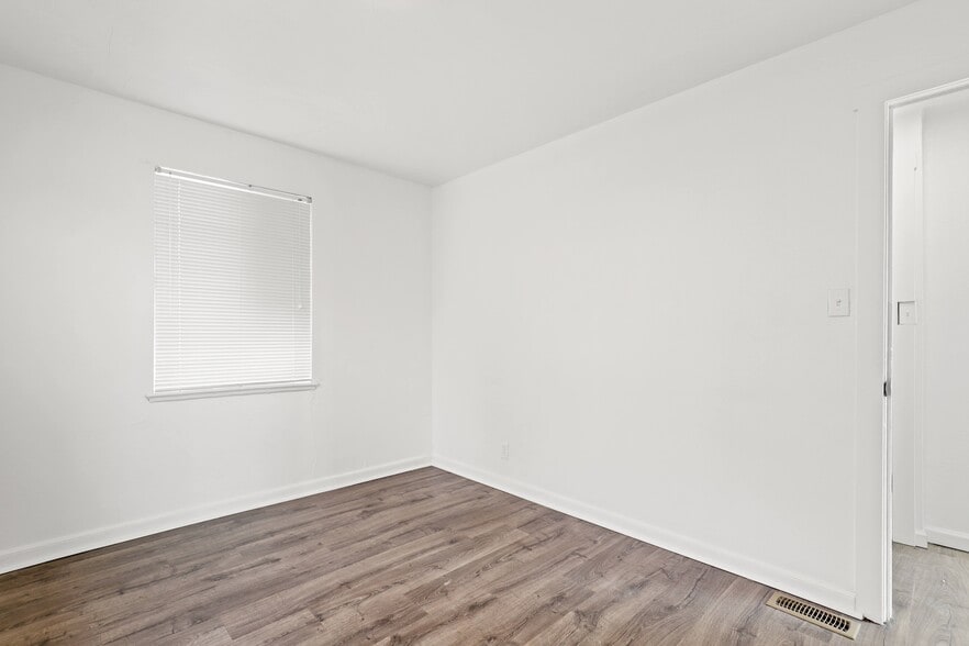 More Photos Of 5851 W 30th Ave, Wheat Ridge Apartments For Sale