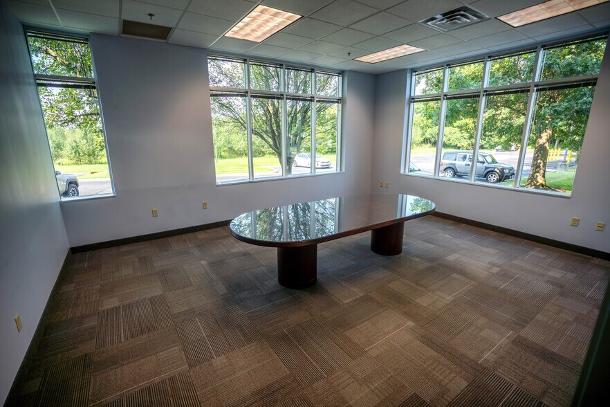 More Photos Of 13551 Triton Park Blvd, Louisville Office For Lease