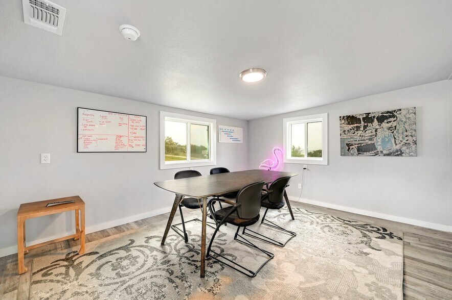 More Photos Of 4909 Bell Springs Rd, Dripping Springs Light Manufacturing For Sale