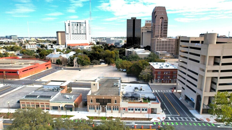 More Photos Of 500 N Main Ave, San Antonio Loft Creative Space For Sale