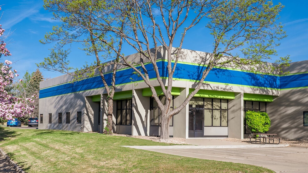 Primary Photo Of 385 S Pierce Ave, Louisville Manufacturing For Lease