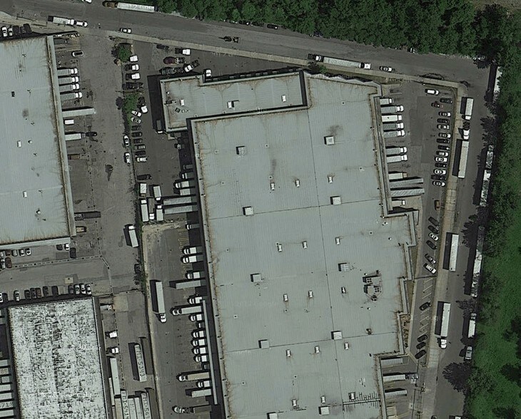 More Photos Of 149-10 183rd St, Jamaica Warehouse For Lease