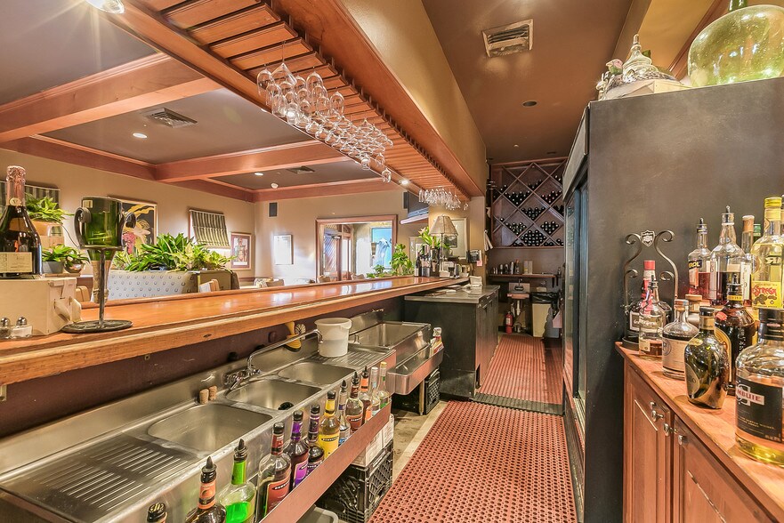 More Photos Of 629 N Highway 190, Covington Restaurant For Sale