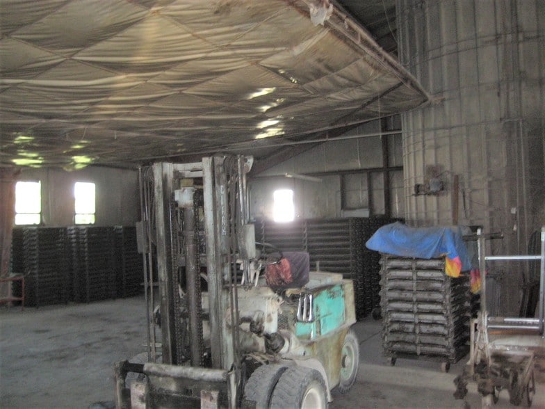 More Photos Of 1294 E US Highway 36, Urbana Manufacturing For Sale