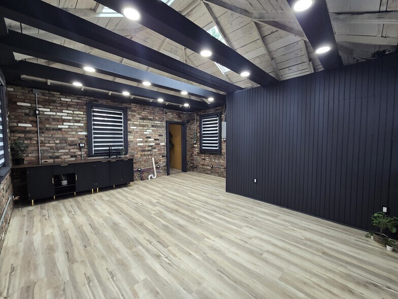 More Photos Of 6011 Joy Rd, Detroit Office For Sale