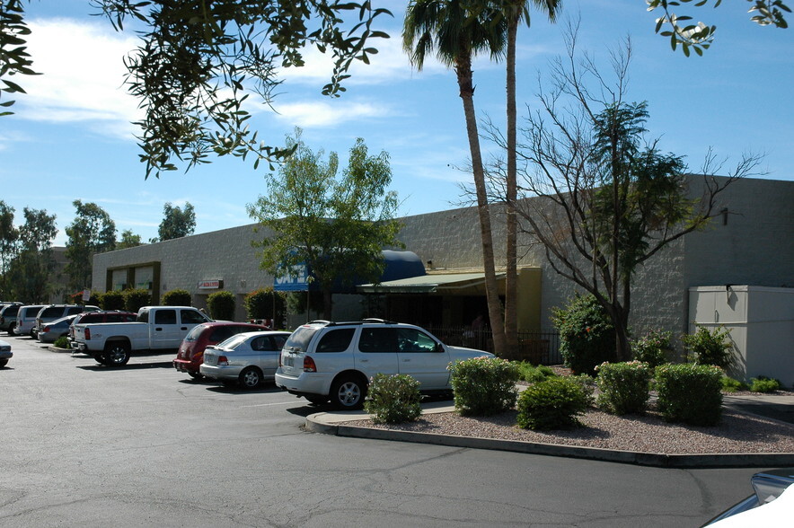 More Photos Of 535 W Iron Ave, Mesa Warehouse For Lease